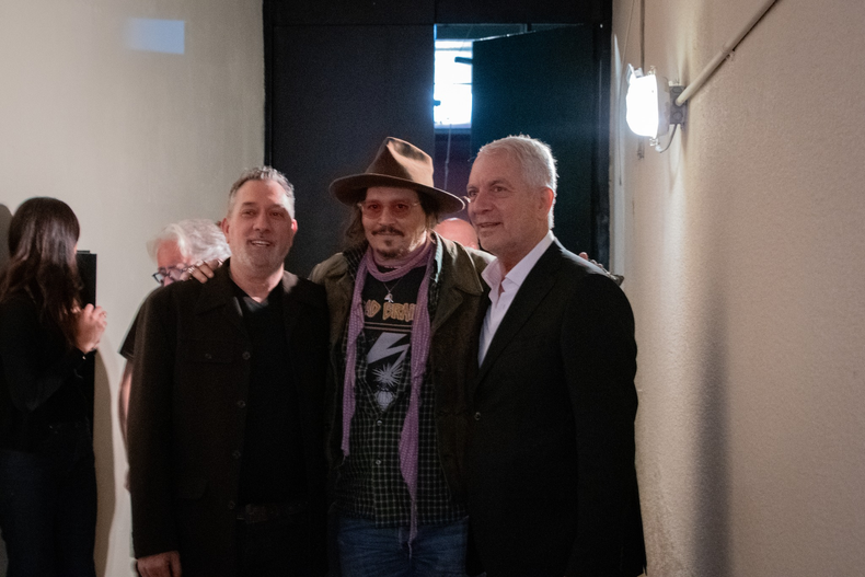 Johnny Depp junto a Alejo García Pintos y Julio Alak Johnny Depp junto a Alejo García Pintos y Julio Alak