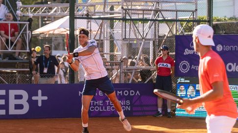Tomás Etcheverry avanzó a semifinales en dobles del Argentina Open Tomás Etcheverry avanzó a semifinales en dobles del Argentina Open