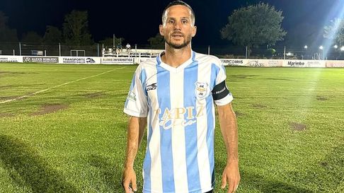 con la 10 en la espalda, pablo piatti volvio a jugar al futbol con la 10 en la espalda, pablo piatti volvio a jugar al futbol