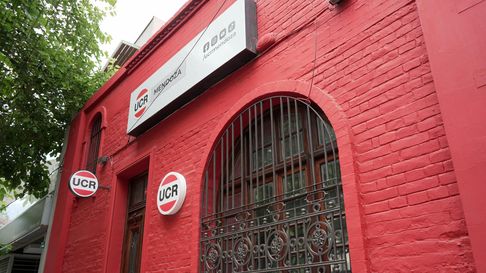 La Junta Electoral de la UCR debe oficializar las listas y allí se sabrá si hay internas. La Junta Electoral de la UCR debe oficializar las listas y allí se sabrá si hay internas.