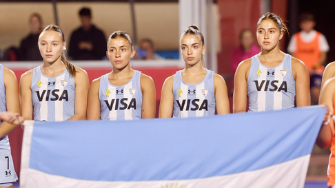 Las Leoncitas, con Luciana Peralta, ganaron la Copa Panamericana de hockey sobre césped. Las Leoncitas, con Luciana Peralta, ganaron la Copa Panamericana de hockey sobre césped.