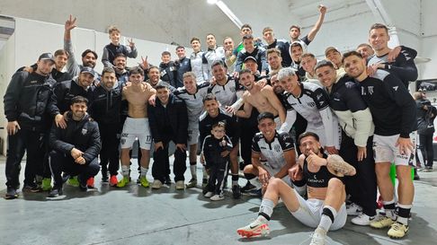 Gimnasia va por un triunfo que lo deje solo en la cima. Gimnasia va por un triunfo que lo deje solo en la cima.