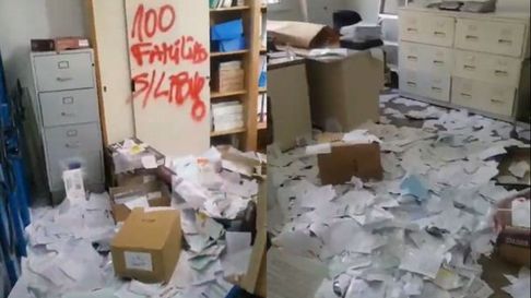 Un video grabado en el laboratorio del fentanilo muestra oficinas revueltas y expedientes destrozados Un video grabado en el laboratorio del fentanilo muestra oficinas revueltas y expedientes destrozados