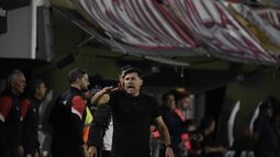 Alexander Medina se asienta en Estudiantes y se ilusiona con la Copa CONMEBOL Libertadores Alexander Medina se asienta en Estudiantes y se ilusiona con la Copa CONMEBOL Libertadores