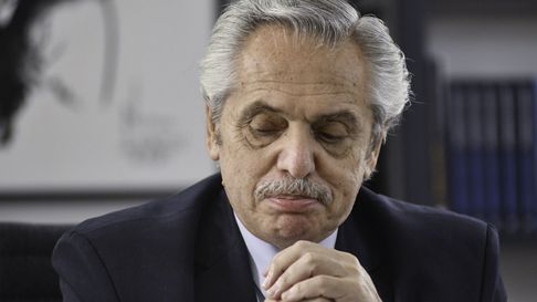El ex presidente Alberto Fernández le apuntó a la justicia federal por la causa Seguros y su vínculo con brokers. El ex presidente Alberto Fernández le apuntó a la justicia federal por la causa Seguros y su vínculo con brokers.