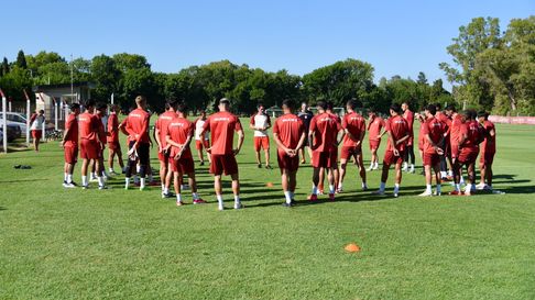 eduardo dominguez rearma el once de estudiantes eduardo dominguez rearma el once de estudiantes