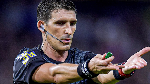 Merlos impartirá justicia en Central - Estudiantes Merlos impartirá justicia en Central - Estudiantes