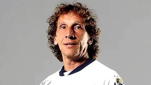 Fernando Gayoso durante su paso como entrenador de arqueros de Gimnasia Fernando Gayoso durante su paso como entrenador de arqueros de Gimnasia
