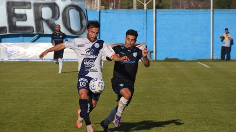 Villa San Carlos mereció más pero igualó frente a Merlo en Berisso Villa San Carlos mereció más pero igualó frente a Merlo en Berisso