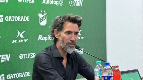 Eduardo Domínguez no perdió el tiempo en realizar una fuerte autocrítica Eduardo Domínguez no perdió el tiempo en realizar una fuerte autocrítica