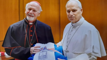 El Arzobispo de Santiago del Estero junto al Papa León XIV.