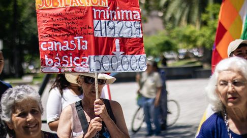 El bono a jubilados se mantiene en $70.000 El bono a jubilados se mantiene en $70.000