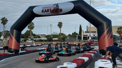 Mendoza Kart abre sus puertas en Mendoza. Mendoza Kart abre sus puertas en Mendoza.