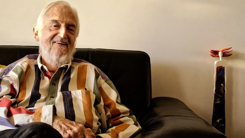 Daniel Divinsky, editor, publicó por primera vez Mafalda en libro en 1970. Daniel Divinsky, editor, publicó por primera vez Mafalda en libro en 1970.