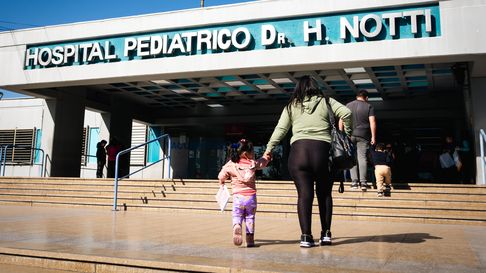 El Notti es un hospital de referencia no sólo para Mendoza sino para el oeste del país. El Notti es un hospital de referencia no sólo para Mendoza sino para el oeste del país.