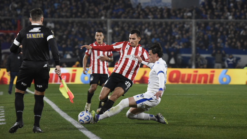 Por reglamento Estudiantes podría jugar la Recopa de Campeones, siendo subcampeón de Vélez Por reglamento Estudiantes podría jugar la Recopa de Campeones, siendo subcampeón de Vélez