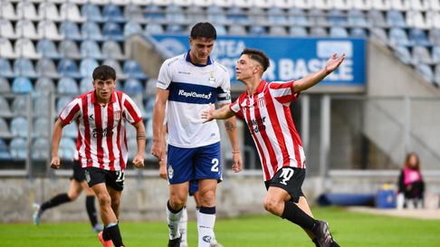 El 10 de Estudiantes volvió a convertir en el Torneo de Reserva El 10 de Estudiantes volvió a convertir en el Torneo de Reserva