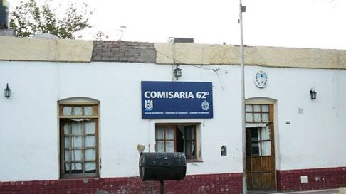 Policías de la Comisaría 62 actuaron en este nuevo robo en el Sur. Policías de la Comisaría 62 actuaron en este nuevo robo en el Sur.