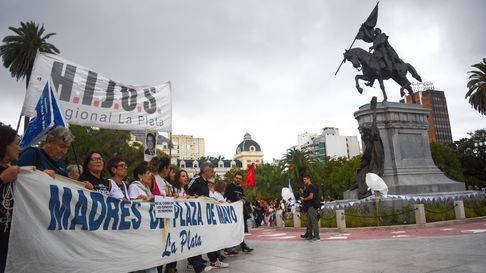 el dia de la memoria en la plata, en fotos el dia de la memoria en la plata, en fotos