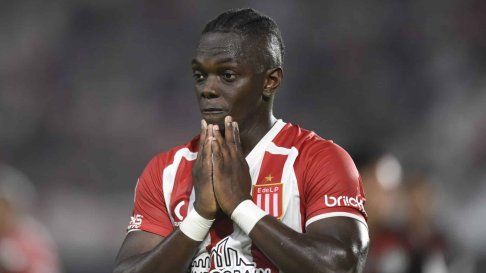 Estudiantes comenzará a negociar con Edwuin Cetré para hacerle un nuevo contrato Estudiantes comenzará a negociar con Edwuin Cetré para hacerle un nuevo contrato