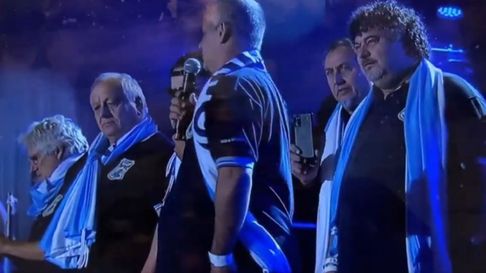 Ex combatientes fueron homenajeados en el Quilmes Rock: “A todos les pedimos que haya memoria” Ex combatientes fueron homenajeados en el Quilmes Rock: “A todos les pedimos que haya memoria”