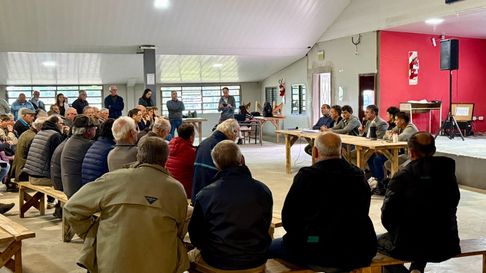 hourcade puso en funcionamiento la comision administradora de servicios rurales en magdalena hourcade puso en funcionamiento la comision administradora de servicios rurales en magdalena