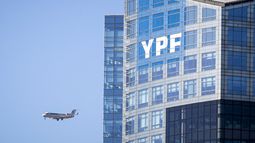 Sigue en Nueva York el juicio por la expropiación de YPF.  Sigue en Nueva York el juicio por la expropiación de YPF.