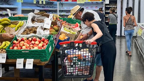 En lo que va de este 2025, Mendoza ya registra una inflación de 10% para estos cuatro meses del año y, si se analiza el registro interanual, el dato de inflación alcanza 45,4%. En lo que va de este 2025, Mendoza ya registra una inflación de 10% para estos cuatro meses del año y, si se analiza el registro interanual, el dato de inflación alcanza 45,4%.