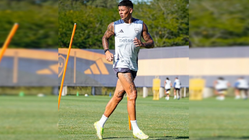 el guino de marcos rojo que sorprendio a los hinchas de estudiantes el guino de marcos rojo que sorprendio a los hinchas de estudiantes