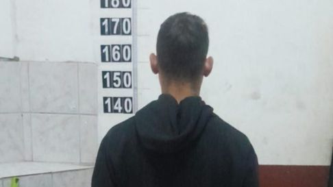 Un hombre fue detenido en General Alvear tras escaparse de San Rafael. Un hombre fue detenido en General Alvear tras escaparse de San Rafael.