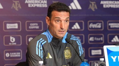 Lionel Scaloni entregó la lista para los amistosos. Lionel Scaloni entregó la lista para los amistosos.