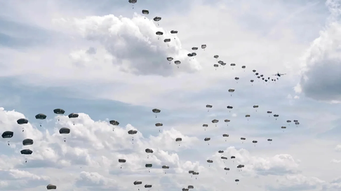 Estados Unidos mandó paracaidistas a Irán, Israel dice que Hezbolá no afecta sus objetivos. Estados Unidos mandó paracaidistas a Irán, Israel dice que Hezbolá no afecta sus objetivos.