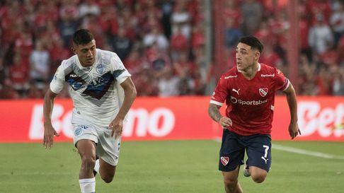 El Tomba, goleado en Avellaneda. El Tomba, goleado en Avellaneda.