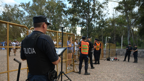 seguridad destinara unos 500 policias para custodiar el partido entre godoy cruz y gremio seguridad destinara unos 500 policias para custodiar el partido entre godoy cruz y gremio