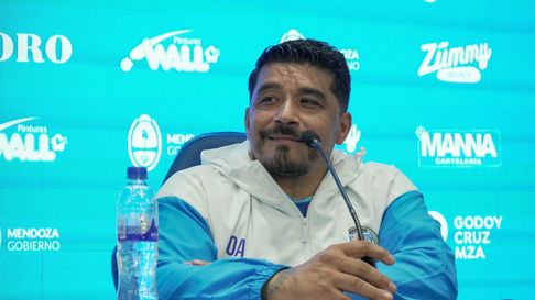 Omar Asad va por el milagro con el Tomba. Omar Asad va por el milagro con el Tomba.