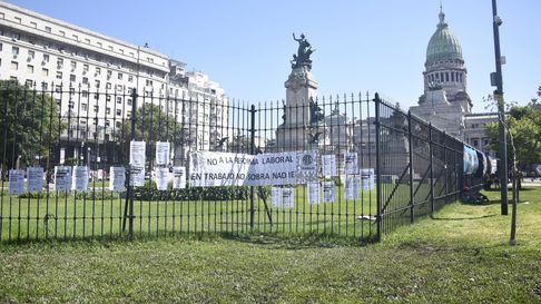 Congreso de la Nación en el debate por la reforma laboral Congreso de la Nación en el debate por la reforma laboral