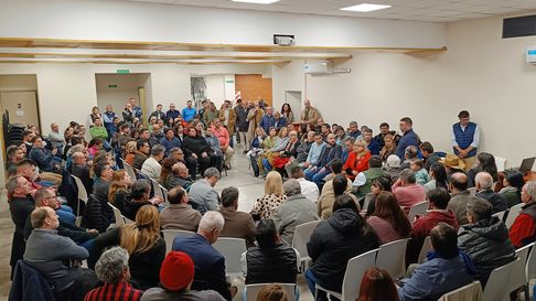 Los frentes electorales se inscriben y una parte de La Unión Mendocina se reedita para llamarse Provincias Unidas, como el frente de los gobernadores. Los frentes electorales se inscriben y una parte de La Unión Mendocina se reedita para llamarse Provincias Unidas, como el frente de los gobernadores.