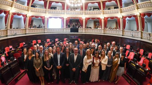 senado bonaerense: se despidieron los legisladores salientes senado bonaerense: se despidieron los legisladores salientes