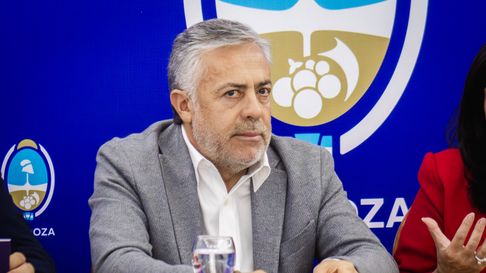 El Gobierno de Cornejo sólo habilitó a las autoridades de mesa para las elecciones del SUTE. El Gobierno de Cornejo sólo habilitó a las autoridades de mesa para las elecciones del SUTE.