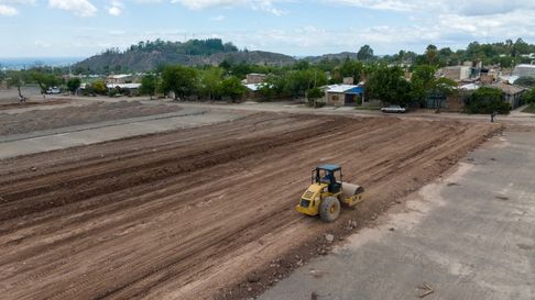 La ex Playa San Agustín albergará viviendas que construye el IPV. La ex Playa San Agustín albergará viviendas que construye el IPV.