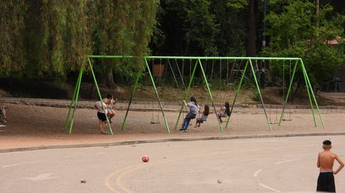 Un proyecto de ley que busca la creación del cargo de Defensor del Niño, Niña y Adolescente en la provincia, mientras el país debate la imputabilidad de menores. Un proyecto de ley que busca la creación del cargo de Defensor del Niño, Niña y Adolescente en la provincia, mientras el país debate la imputabilidad de menores.