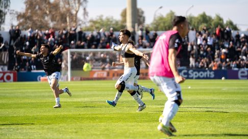 Gimnasia volvió a la cima de la Primera Nacional. Gimnasia volvió a la cima de la Primera Nacional.