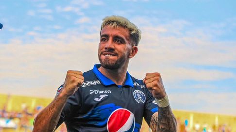 Agustín Auzmendi realizará este mediodía la revisión y se convertirá en refuerzo de Gimnasia Agustín Auzmendi realizará este mediodía la revisión y se convertirá en refuerzo de Gimnasia