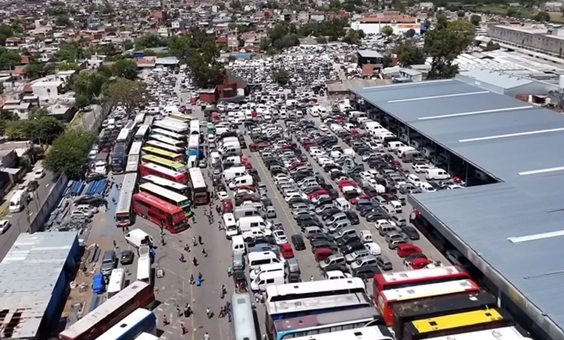 Citan a indagatoria a un exdirigente sindical que estafó a feriantes por 40 millones de pesos: "Me alegra que se haya hecho justicia"