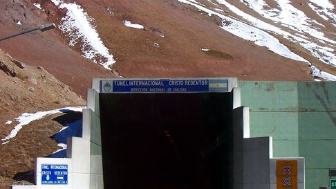 Cierran el Paso Cristo Redentor. Cierran el Paso Cristo Redentor.