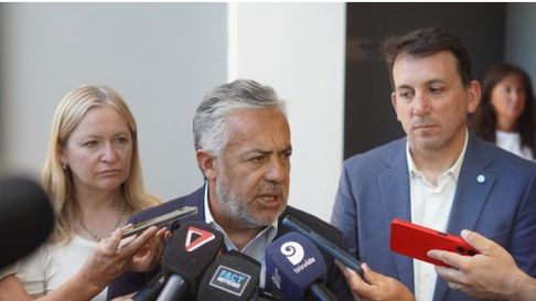 Alfredo Cornejo y Tadeo García Zalazar, al frente de la gestión educativa de Mendoza. Alfredo Cornejo y Tadeo García Zalazar, al frente de la gestión educativa de Mendoza.