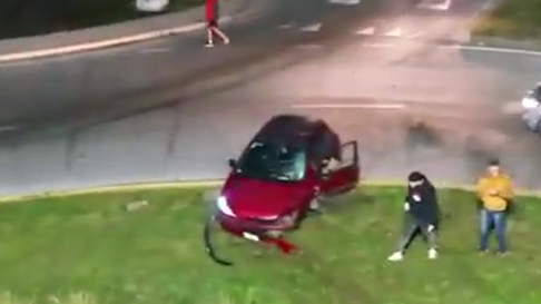 asi fue el brutal choque en la rotonda rene favaloro de berisso asi fue el brutal choque en la rotonda rene favaloro de berisso