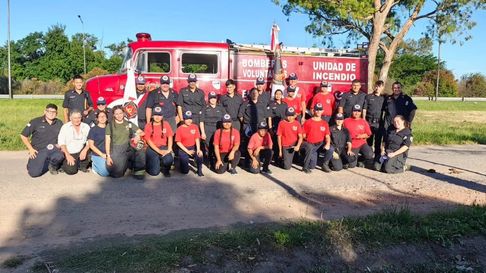 bomberos voluntarios de una localidad de la plata lanzaron un bono para finalizar su cuartel bomberos voluntarios de una localidad de la plata lanzaron un bono para finalizar su cuartel
