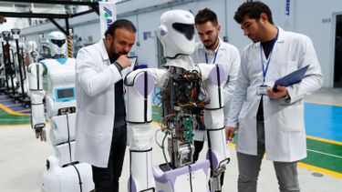 Turquía está a la cabeza del trabajo en robótica y ahora La Plata tendrá su propio laboratorio Turquía está a la cabeza del trabajo en robótica y ahora La Plata tendrá su propio laboratorio
