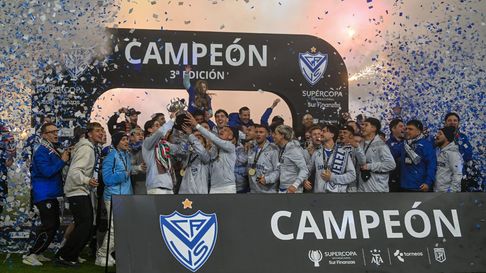 Vélez se quedó con la Supercopa Internacional. Vélez se quedó con la Supercopa Internacional.